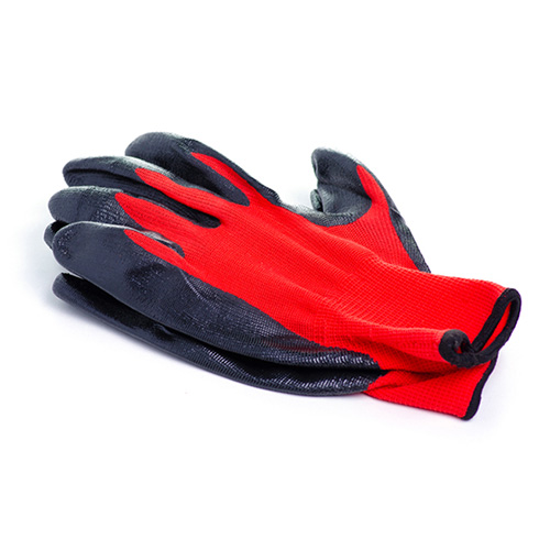 Gants et vêtements divers