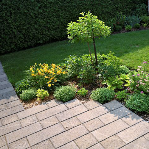 Exterior Building Materials and Landscaping