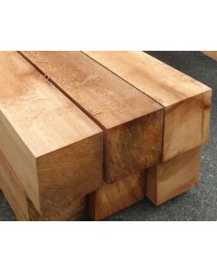 Madrier de pruche de l'Est verte brute 6" x 6" x 10'