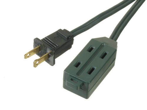 Extension Cord 3 Outlets 4.5M - 16/2 - Green