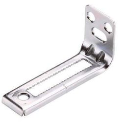 Fixation de chambranle pour porte coulissante 2x3.5x7cm